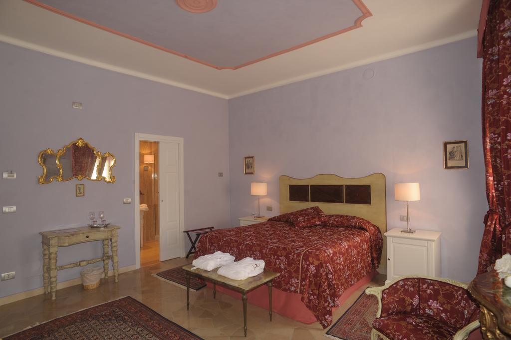 Relais Al Bel San Domenico Bed & Breakfast Alba  Bilik gambar