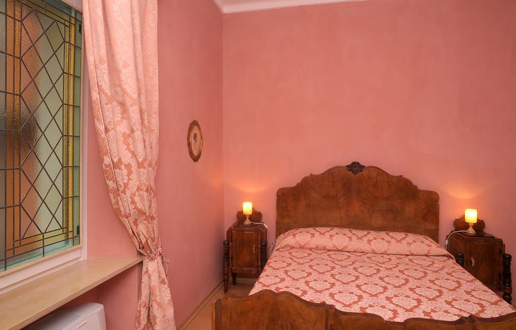 Relais Al Bel San Domenico Bed & Breakfast Alba  Bilik gambar